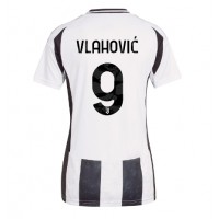 Camiseta Juventus Dusan Vlahovic #9 Primera Equipación Replica 2024-25 para mujer mangas cortas